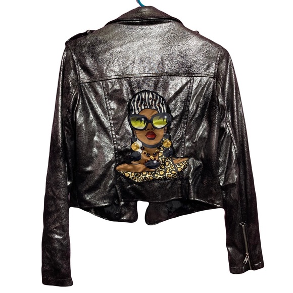Forever 21 Silver Metallic Motorcycle Jacket Graphic Back Size Medium - Picture 1 of 3